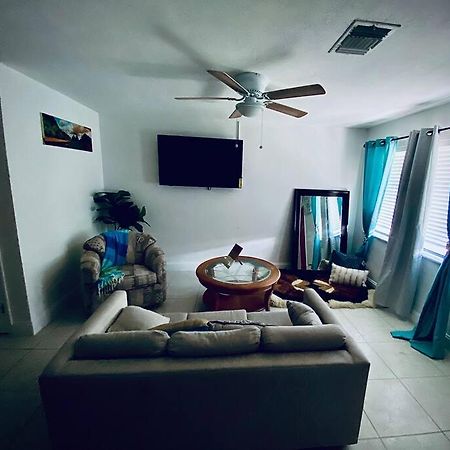 Villa Cheerful 1-Bed On Oakland Park Fl à Fort Lauderdale Extérieur photo